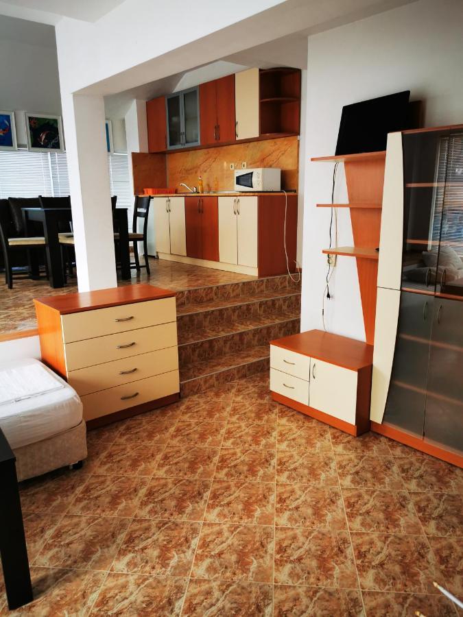 Jelezchevi Guest Rooms Приморско Экстерьер фото