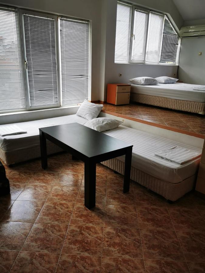 Jelezchevi Guest Rooms Приморско Экстерьер фото