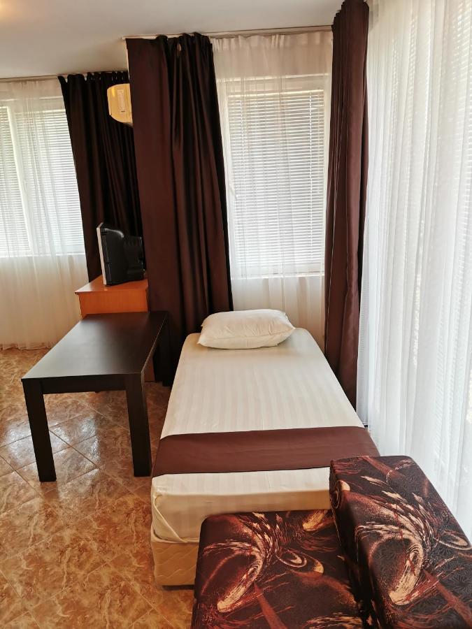 Jelezchevi Guest Rooms Приморско Экстерьер фото