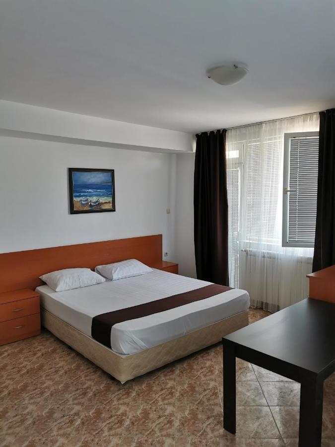 Jelezchevi Guest Rooms Приморско Экстерьер фото