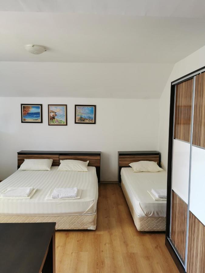 Jelezchevi Guest Rooms Приморско Экстерьер фото