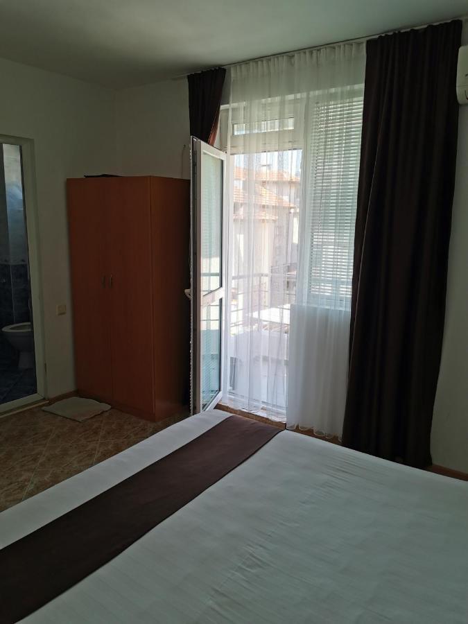 Jelezchevi Guest Rooms Приморско Экстерьер фото