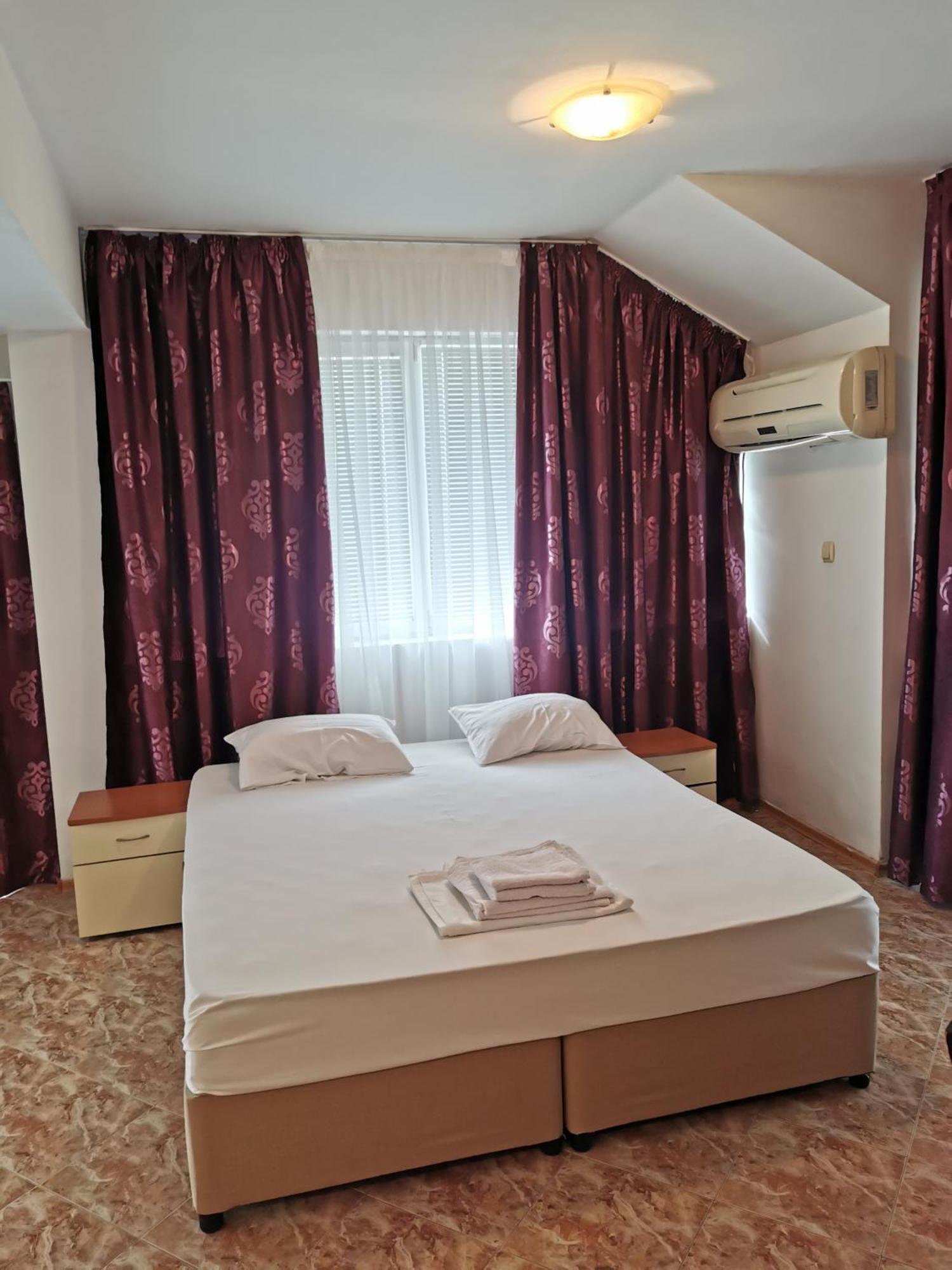 Jelezchevi Guest Rooms Приморско Экстерьер фото