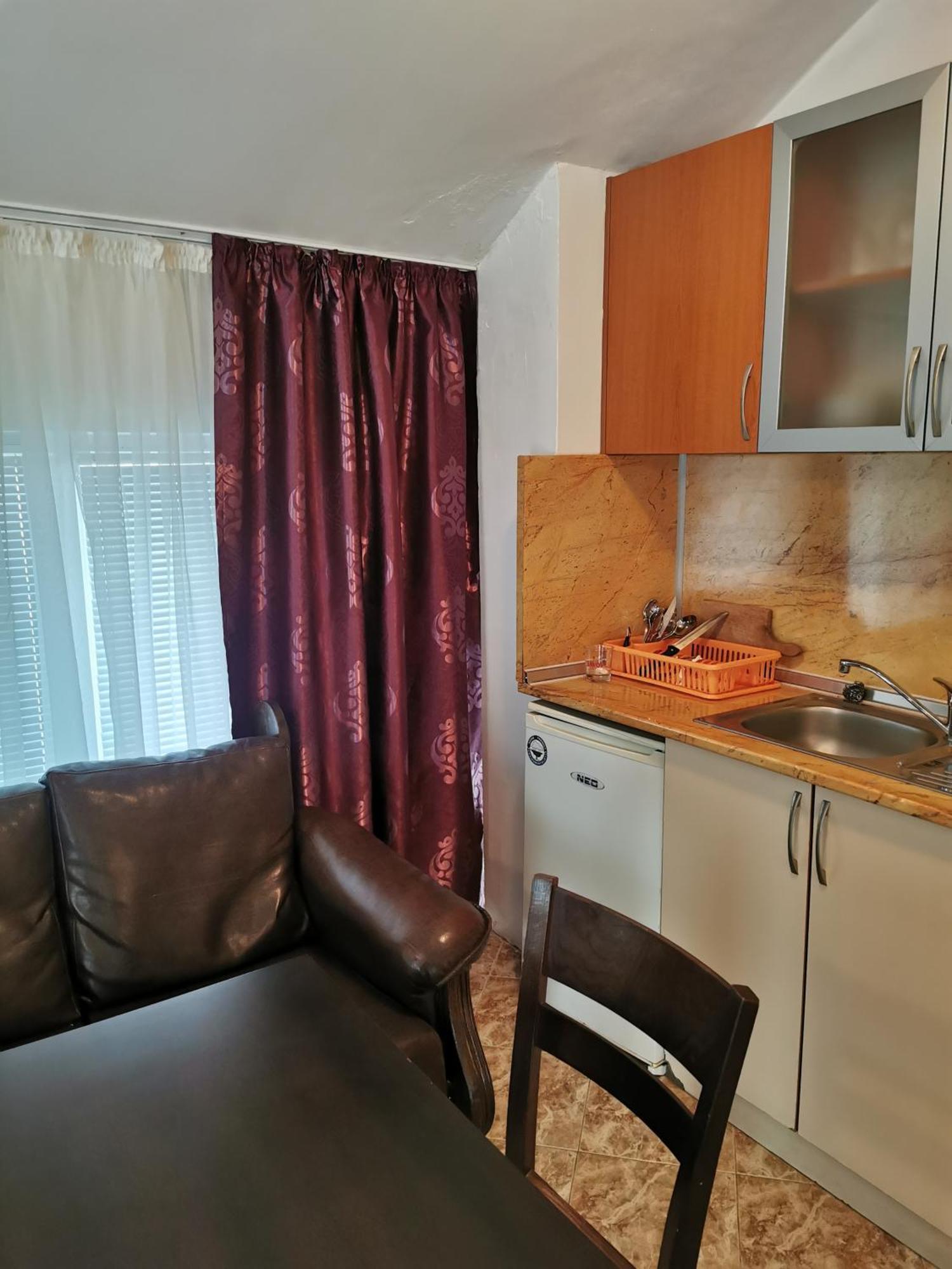 Jelezchevi Guest Rooms Приморско Экстерьер фото